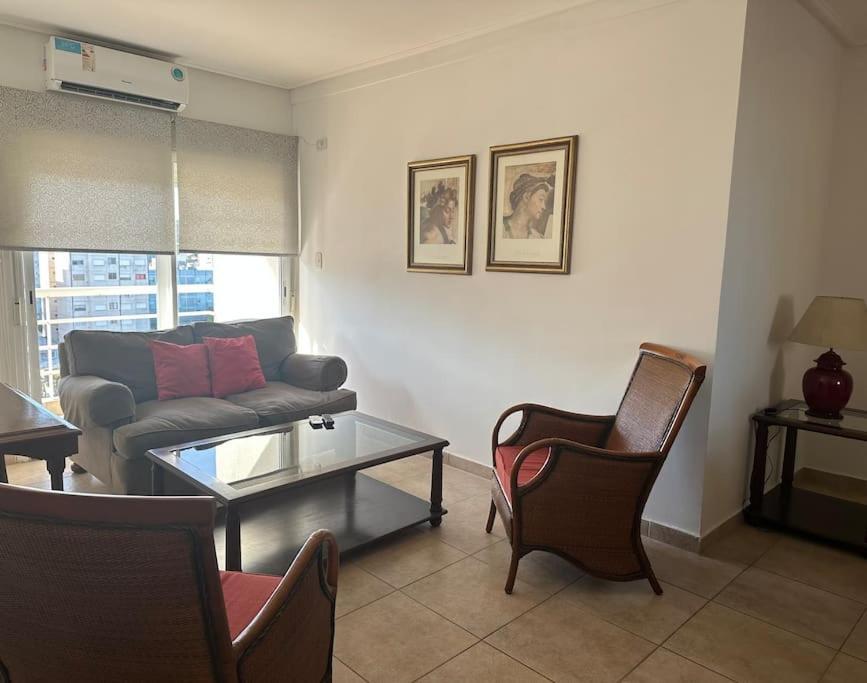 Amplio Y Centrico Dpto De 2 B Apartment Bahia Blanca